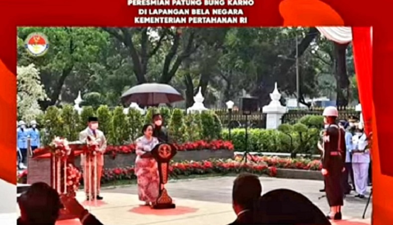 Megawati Beberkan Kisah Bung Karno, Kesulitan Menunggang Kuda untuk Inspeksi Pasukan