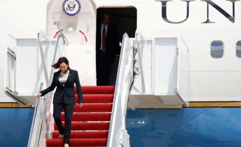 Wakil Presiden AS Kamala Harris Tiba di Jakarta, Siap Bergabung KTT ASEAN