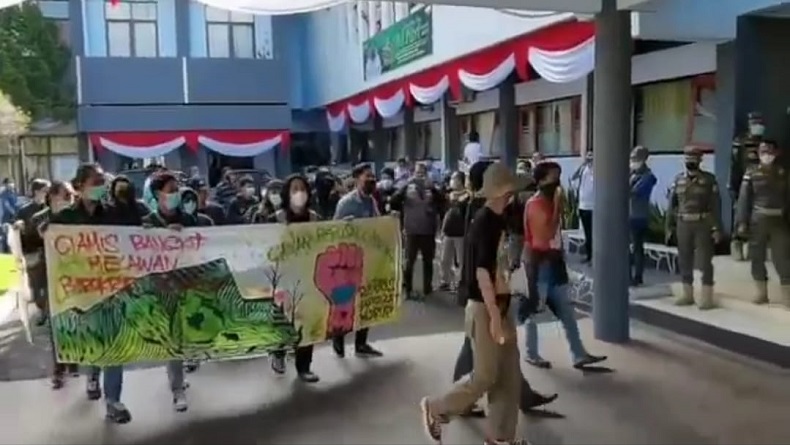Limbah Medis Dibuang Sembarang di Ciamis, Mahasiswa Gelar Aksi Selamatkan Lingkungan