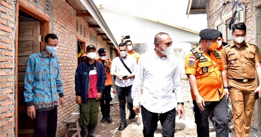 Edy Rahmayadi Cek Pembangunan 9 Rumah bagi Korban Kebakaran di Langkat