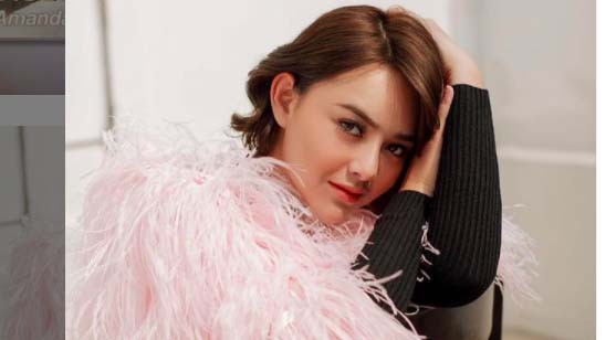 Amanda Manopo Diduga Ajak Kekasih Baru ke Makam Sang Ibunda, Netizen Auto Penasaran