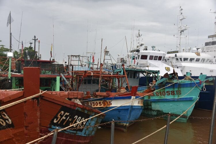 Lagi, KKP Tangkap 19 Kapal Pelaku Illegal Fishing 