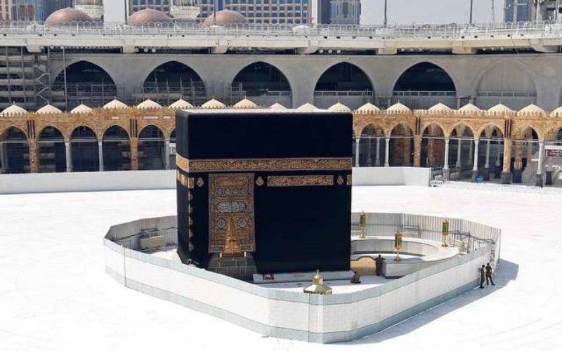 Arab Saudi Izinkan Haji Hanya untuk Jemaah Dalam Negeri Usia Minimal 18 Tahun 