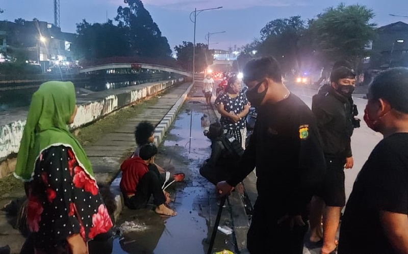 Provokasi Lawan Lewat Live Instagram, 2 Pemuda Bercelurit Ditangkap Polres Jakarta Barat