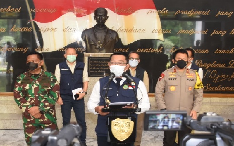 Ridwan Kamil Injak Rem Darurat, Berlakukan WFH dan Tutup Objek Wisata di Bandung Raya