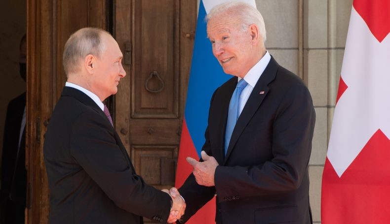 Putin Ngaku sudah Lihat Debat Capres AS, Tetap Ingin Biden yang Jadi Persiden