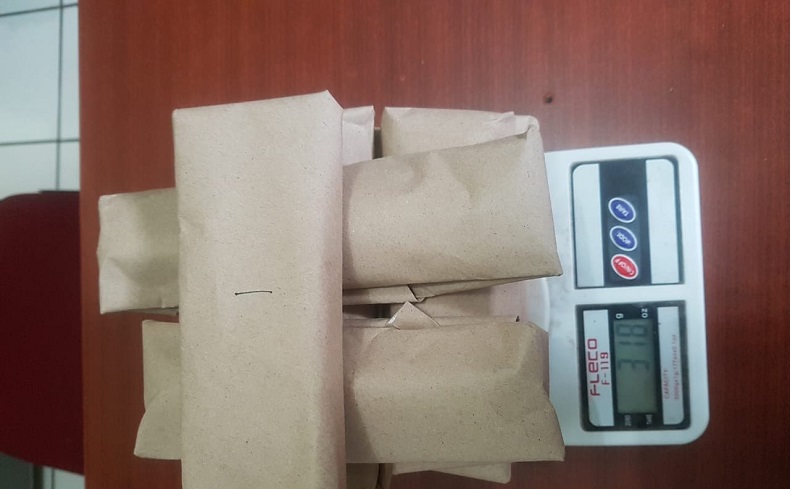 Polres Metro Bekasi Tangkap Pengedar, 3 Kg Ganja Diamankan