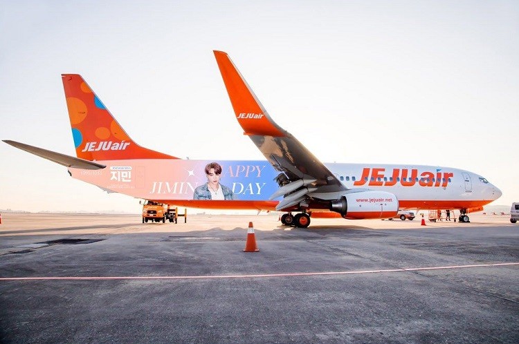 Rayakan HUT Jimin BTS, Fans di China Booking Jeju Air Selama Tiga Bulan