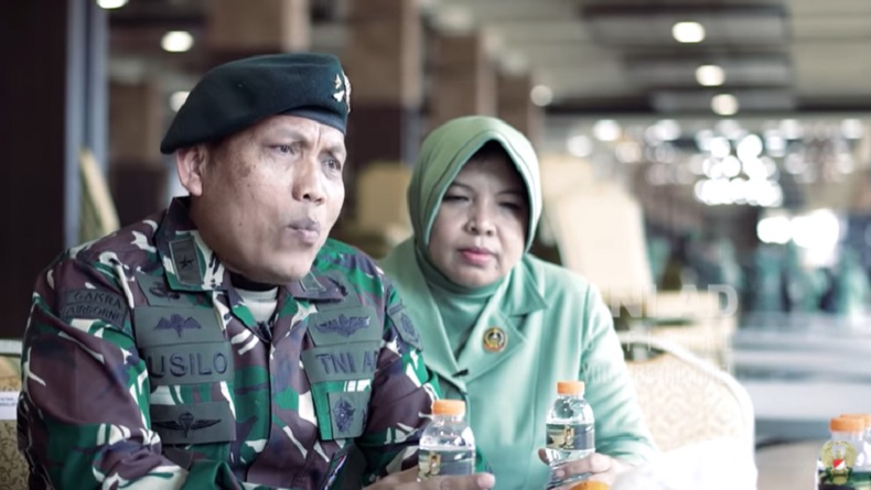 Keajaiban Sedekah! Prajurit TNI AD Ini Bisa Berangkatkan Ibunda Haji usai Berikan Honor ke Anak Yatim