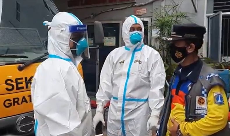 Klaster Keluarga, 67 Warga Kemayoran Terpapar Covid-19 Dievakuasi ke Wisma Atlet