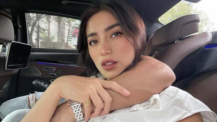 Jessica Iskandar Pamer Foto Dirangkul Pria, Pacar Baru?  