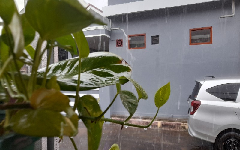 Peringatan Dini BMKG Sumsel Berpotensi Hujan Lebat