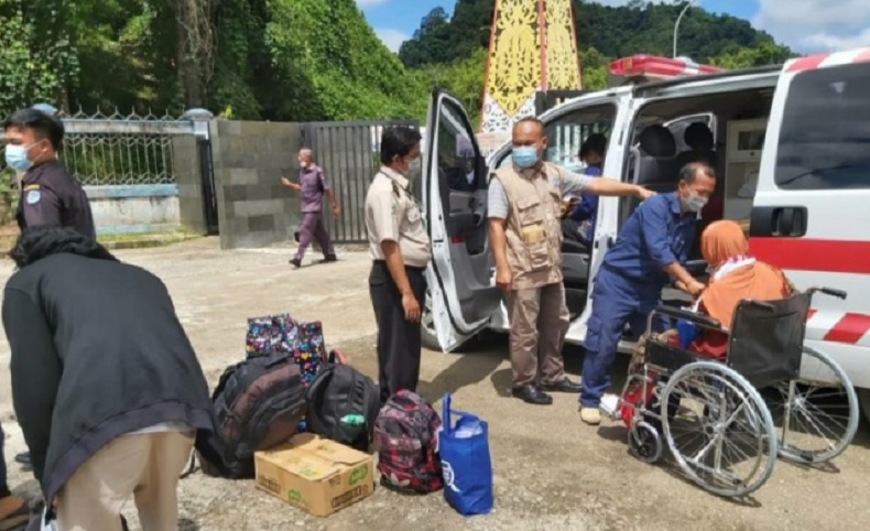 Terserang Stroke Usai Melahirkan, WNI di Malaysia Dibantu Pulang ke Indonesia