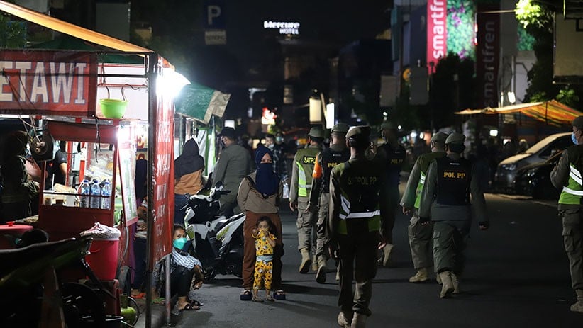 Peras Pedagang, Lima Anggota Satpol PP Jakbar Dipecat