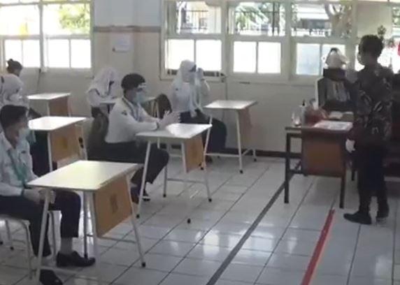 Kasus Covid-19 Melonjak, Tangsel Akan Tindak Sekolah yang Nekat Tatap Muka