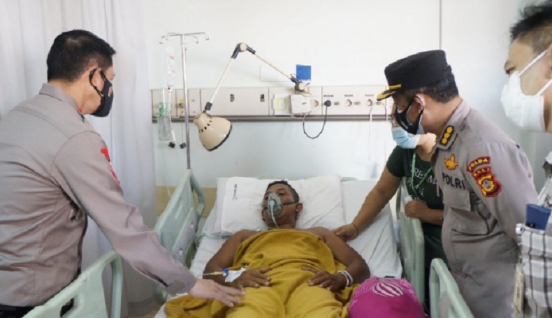 Kawal Vaksin Covid-19, Anggota Polantas Denpasar Ditabrak Truk hingga Pendarahan Otak