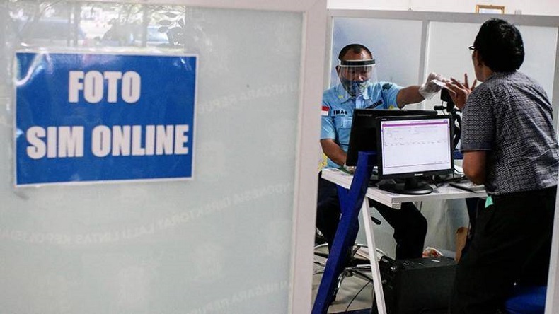 Polri Bantah Vaksinasi Covid-19 Jadi Syarat Bikin SIM di Aceh