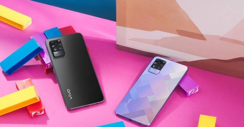 Harga dan Spesifikasi Vivo V21 di Indonesia 
