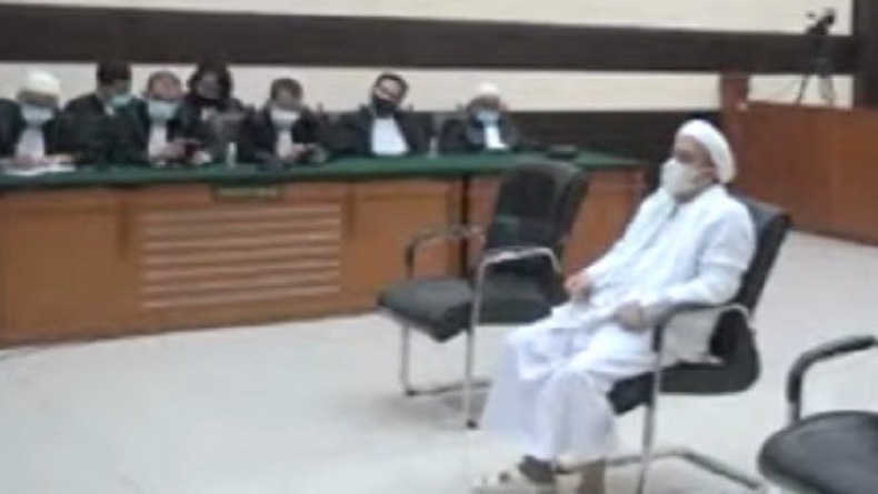 Hakim Vonis Habib Rizieq Shihab 4 Tahun Penjara terkait Kasus Tes Swab Covid-19 di RS Ummi Bogor