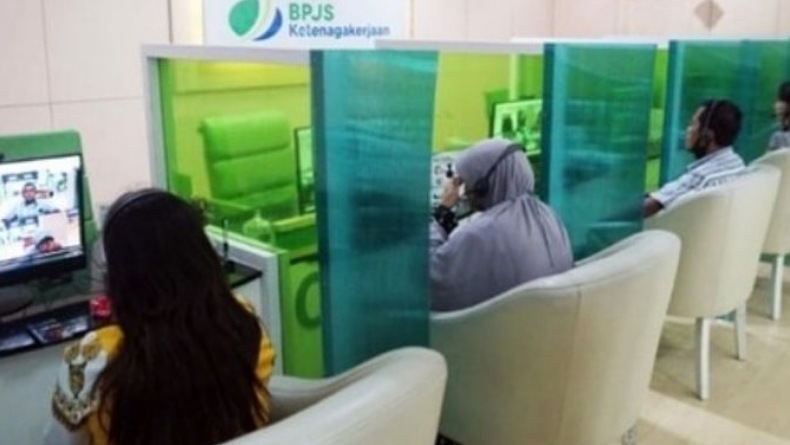 BPJamsostek Serahkan Santunan Kematian Anggota Korpri Sulut Sebesar Rp42 Juta 