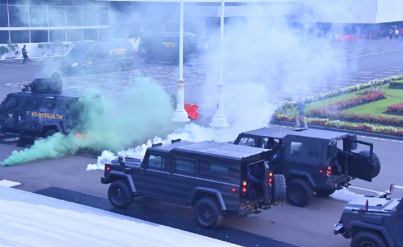 Latihan di Gedung DPR, Satgultor TNI Tumpas Aksi Teroris dan Bebaskan Pejabat Negara