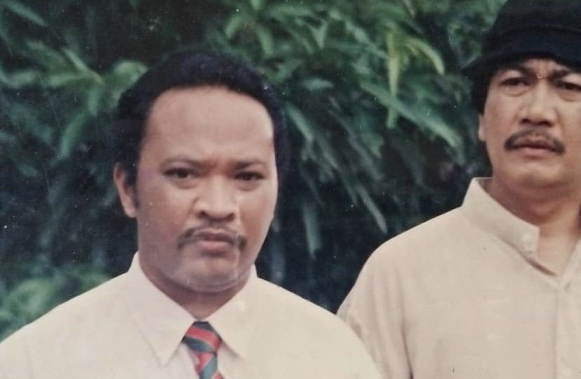 Komedian Edi Oglek Meninggal Dunia      