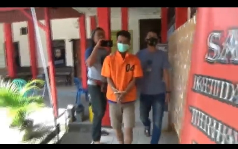 Kesal Adiknya Diganggu, Pengedar Sabu di Palembang Siram Teman dengan Air Keras