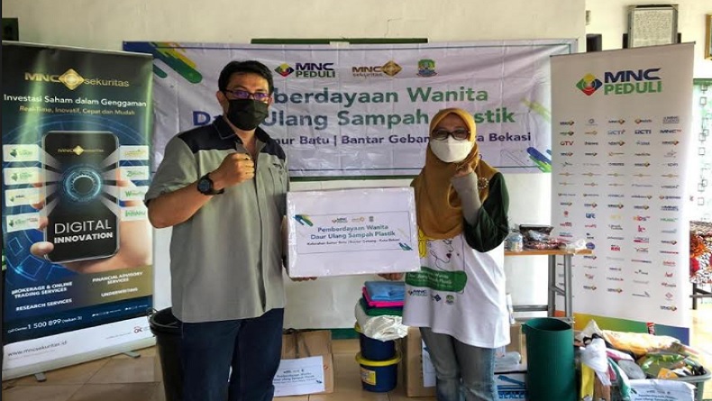 MNC Peduli Bersama MNC Sekuritas Ajak Ibu PKK di Bekasi Olah Sampah Rumah Tangga