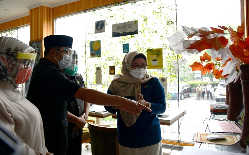 Tekan BOR di RS, Ridwan Kamil Sulap Hotel Asrilia Jadi Pusat Pemulihan Pasien Covid Bandung Raya