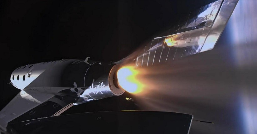 Virgin Galactic Kantongi Izin untuk Bawa Penumpang ke Antariksa Gunakan SpaceShipTwo