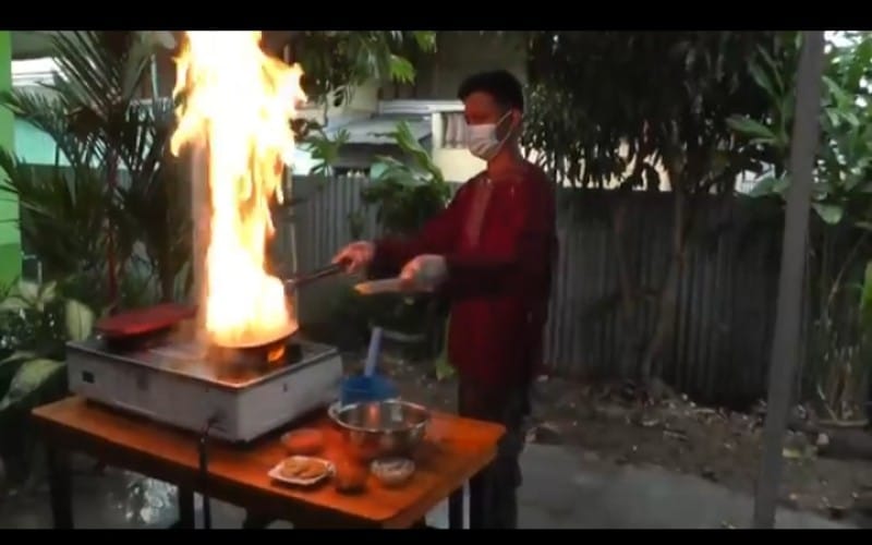 Sensasi Mie Bakar Asam Manis Pedas Palembang 