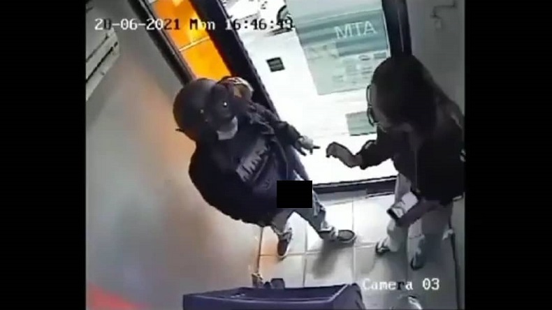 Viral Video Nasabah Dirampok di Gerai ATM Banjarmasin, Pelaku Sudah Ditangkap 