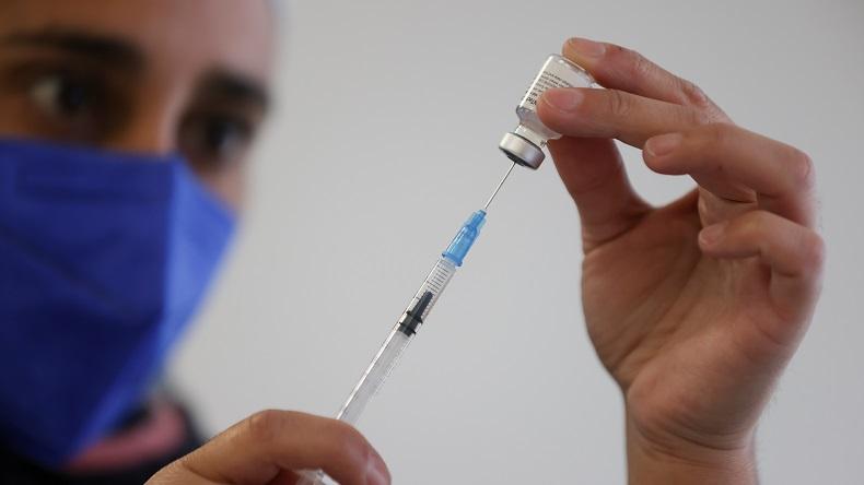 Percepat Program Vaksinasi, Erick Thohir Minta Pemda dan Swasta Berperan Aktif