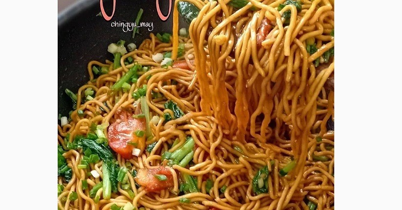 Cara Masak Mi Goreng Simpel untuk Menu Sehari-hari, Bumbu Hanya Bawang Putih