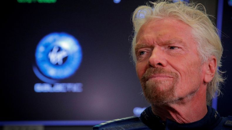 Richard Branson Catat Sejarah Jadi Miliarder Pertama yang Berhasil Wisata ke Luar Angkasa