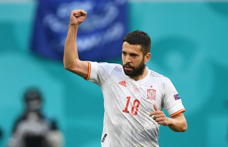 Bukan Kreasi Jordi Alba, Torehan Pertama Spanyol Gol Bunuh Diri Pemain Swiss