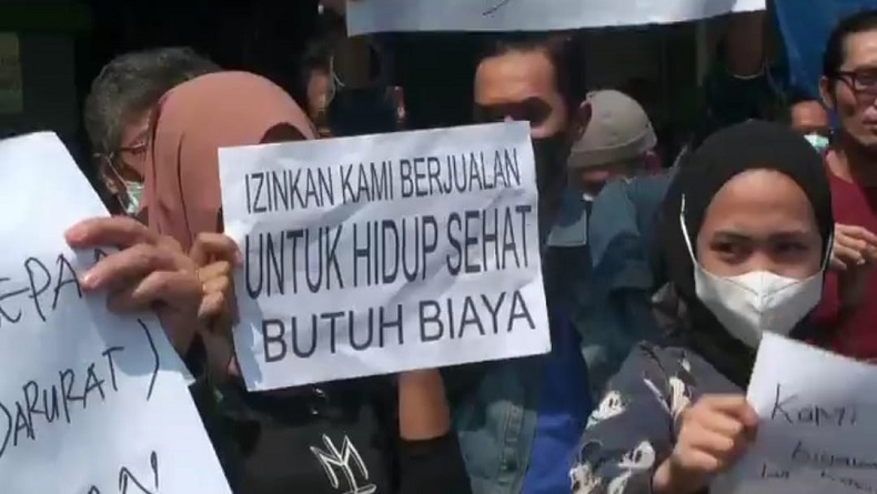 PPKM Darurat Diterapkan, Pedagang ITC Kebon Kalapa Kota Bandung Unjuk Rasa
