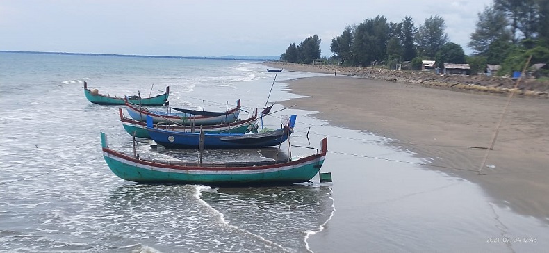 Kesulitan Melaut, Nelayan Kuala Kiran Butuh Pemecah Ombak