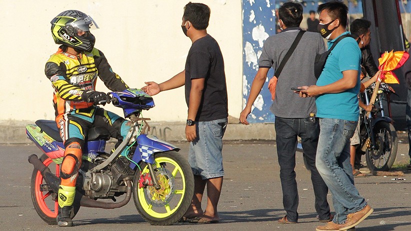 Dianggap Ganggu Orang Salat, Road Race HUT Sumenep Dibubarkan Paksa Takmir Masjid 