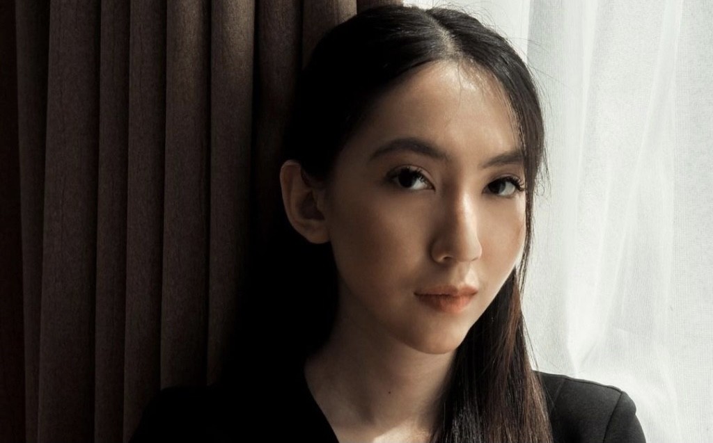 Tren Pernikahan Bergeser di Masa Pandemi, Desainer Gaun Nikah Ini Justru Banjir Pesanan karena TikTok