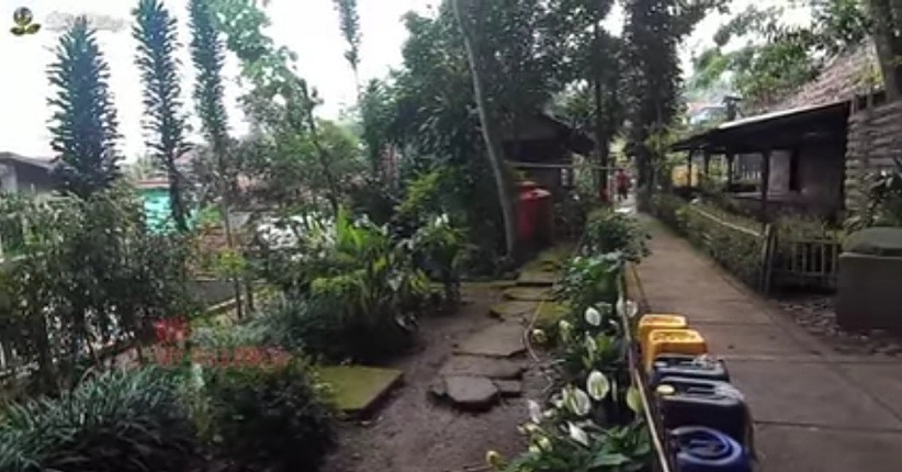 Warga di Kampung Ini Miliki Kulit Putih Pucat, Orang Luar Dilarang Berkunjung Jumat dan Sabtu