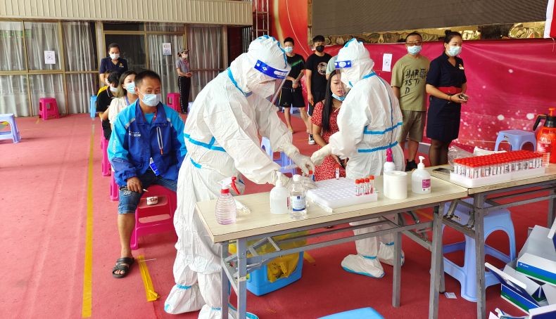 Lagi, China Pecat 20 Pejabat terkait Lonjakan Kasus Covid