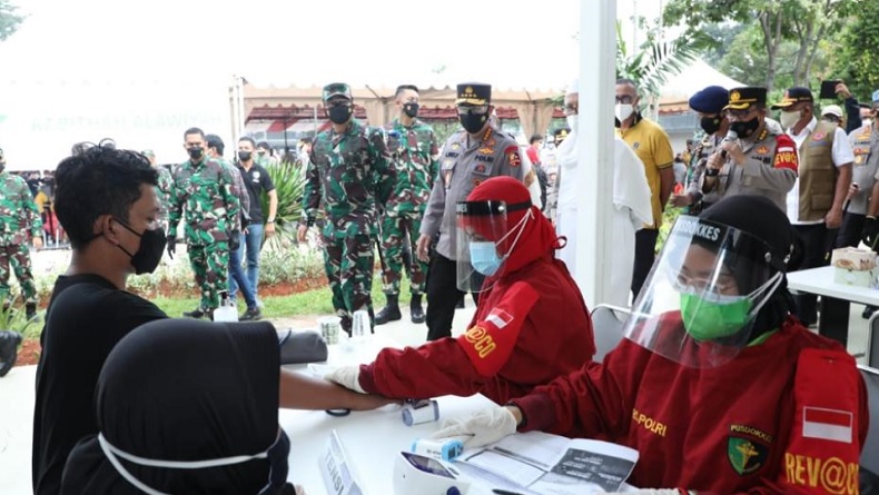Panglima TNI: Covid-19 Tak Pandang Pangkat dan Jabatan, Tetap Pakai Masker