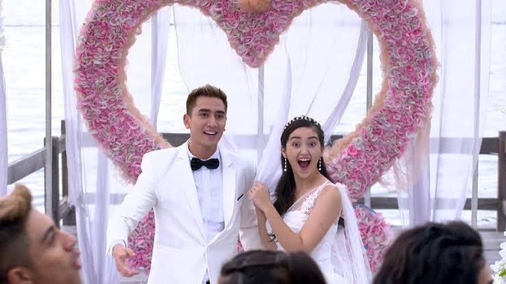 Tonton Terus Romantisnya Putri dan Pangeran dalam Sinetron Putri Untuk Pangeran di Vision+