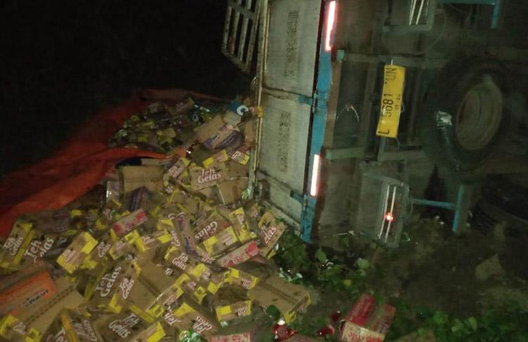 Tak Kuat Menanjak, Truk Terperosok ke Jurang Sedalam 20 Meter di Gunungkidul