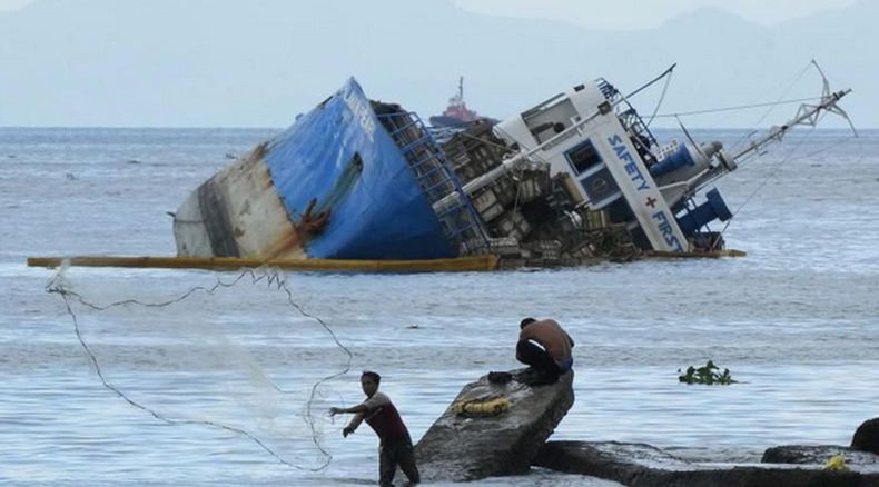 2 Kapal Bertabrakan di Lepas Pantai Filipina, Minyak Tumpah
