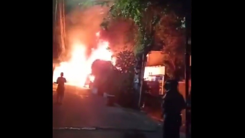 Kebakaran di Matraman, Warung Kelontong Ludes