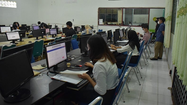 7 Jurusan Soshum Terfavorit Lengkap dengan Prospek Kerjanya