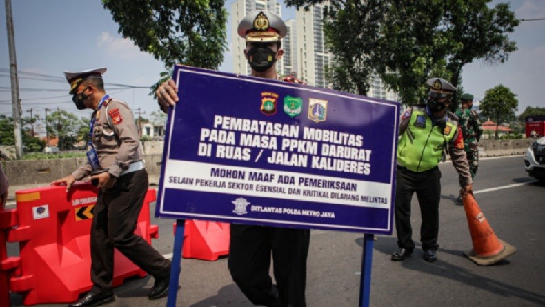 Ingat, Mulai Hari Ini Pekerja Sektor Esensial Diminta Berangkat Antara Pukul 06.00-10.00 WIB