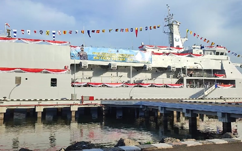 TNI AL Resmikan KRI Teluk Youtefa-522 Buatan Dalam Negeri